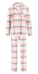 114214 5 e1479126089202 154x300 - Met deze prachtige pyjama's ben jij klaar voor de winter!